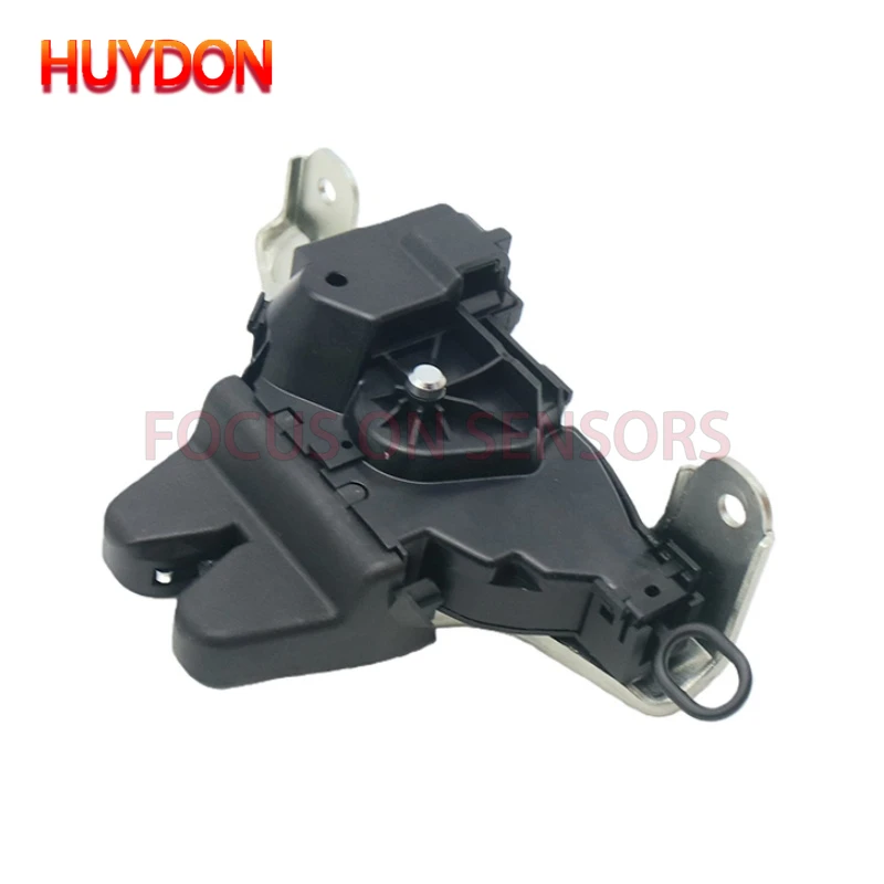 Actuador de cerradura maletero A2057500600 – Mercedes C W205 - imagen 2