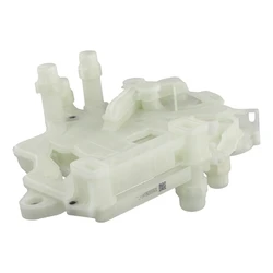 AB56-1613703-00-B bomba de calor para coche, sistema de refrigeración, Base de bomba de agua para Tesla Model 3 Model Y 2021-2023 161370300B