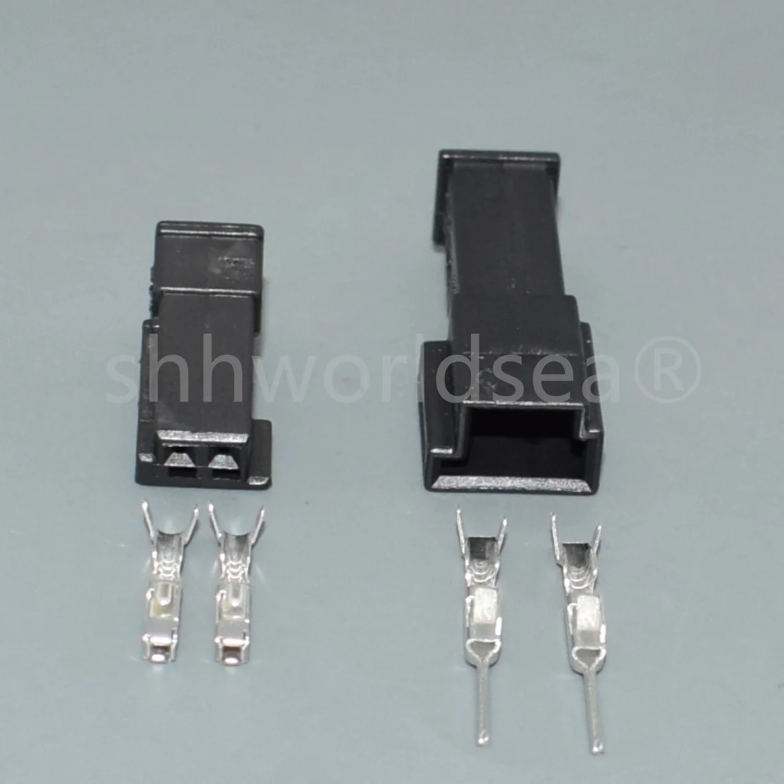 Conector tweeter audio 2 pines para puerta BMW - imagen 3