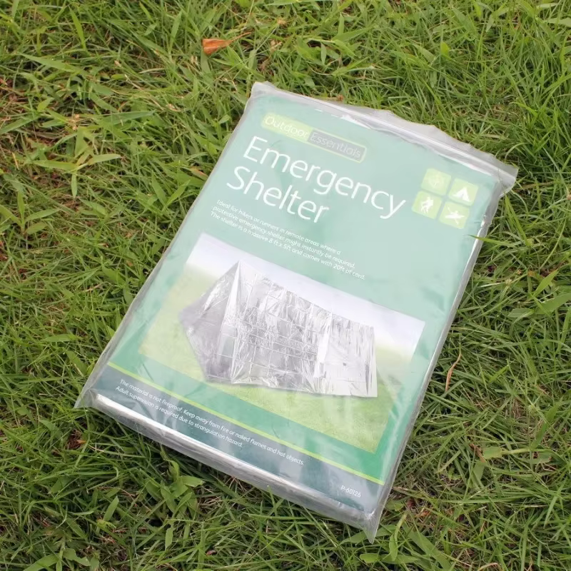 Manta térmica de emergencia para exterior con protección solar - imagen 4