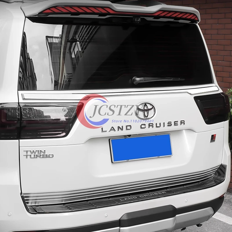 Alerón Labio Trasero Toyota LC300 2023 - imagen 4