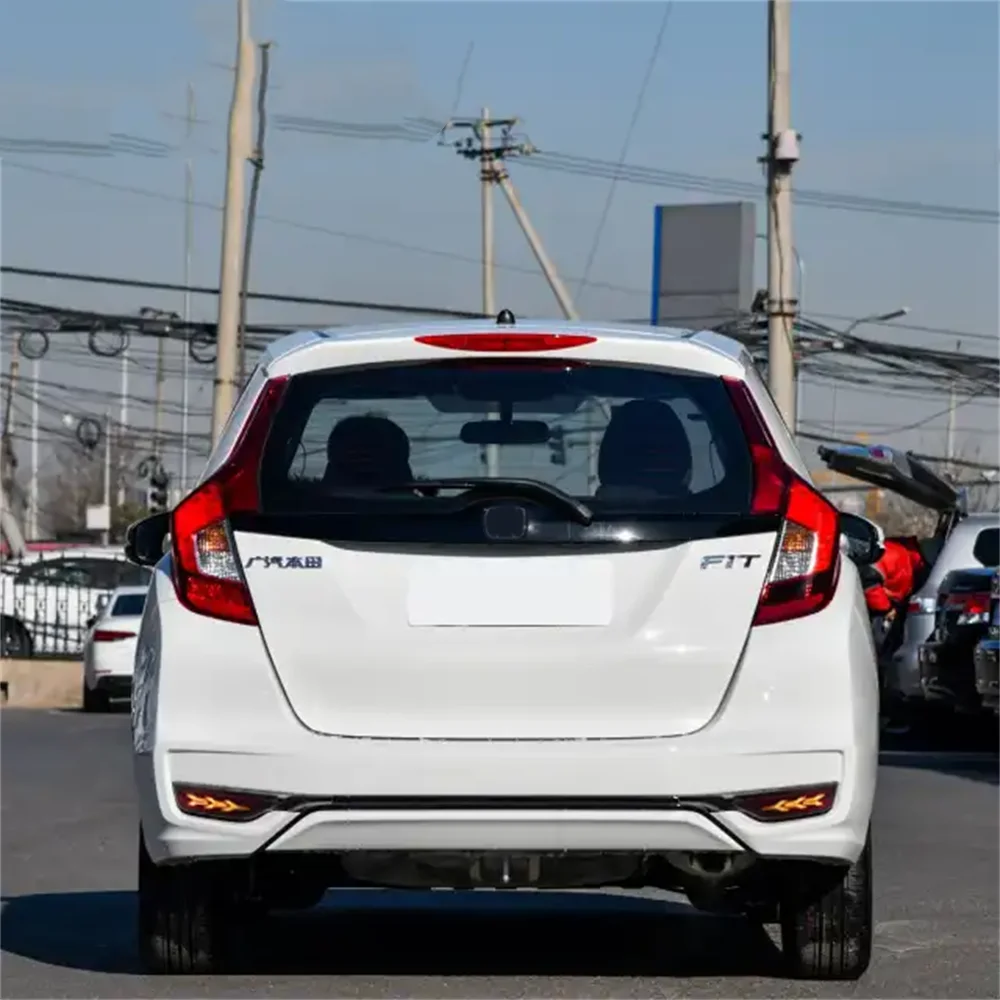 Reflector LED trasero multifunción para Honda Jazz 2017-2019 - imagen 4