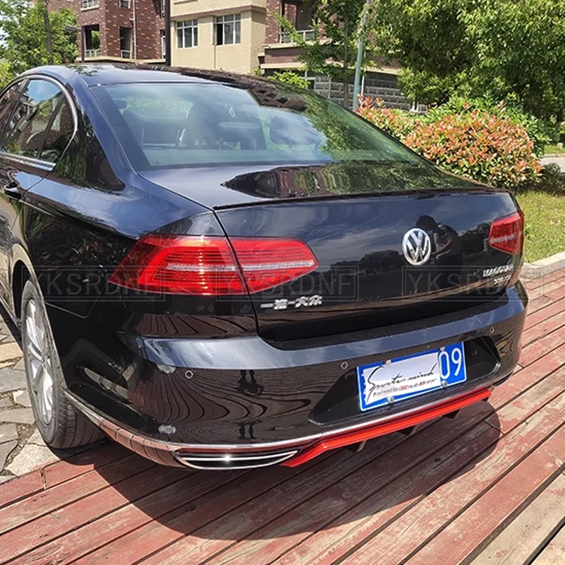 Difusor trasero deportivo Volkswagen Passat B8 Variant 2015-2019 - imagen 3