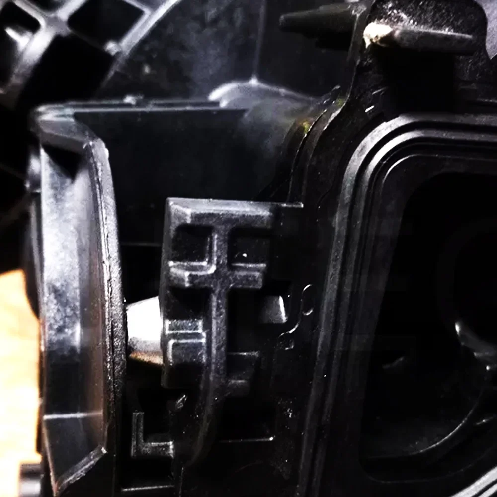 Detalle de la pieza de reparación para el colector