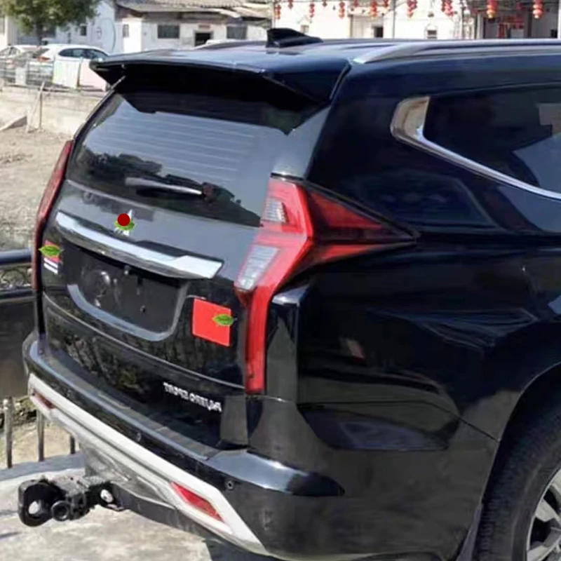 Alerón trasero carbono para Mitsubishi Pajero 2016-2020 - imagen 2