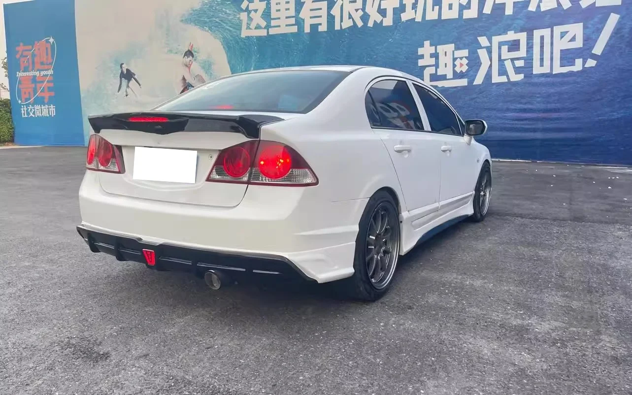 Kit bodywork Honda CIIMO FD2 2011-2015 con alerón y faldillas laterales - imagen 3