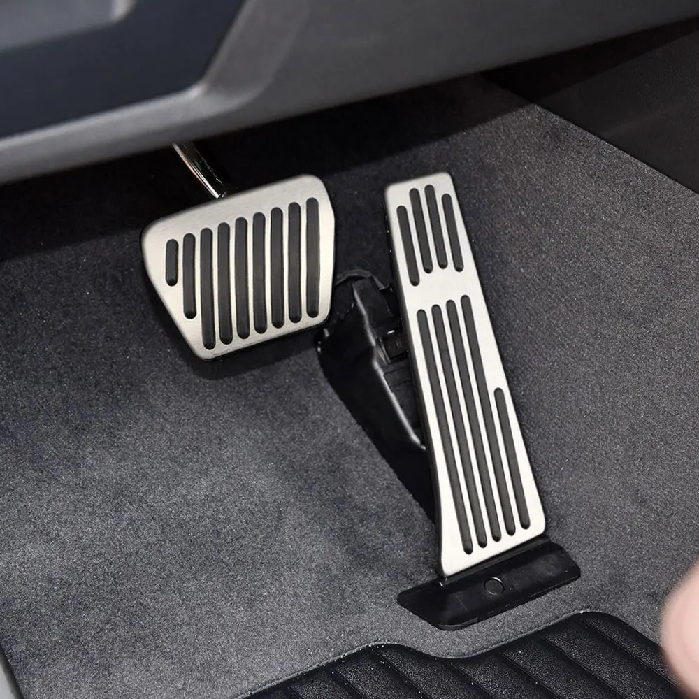 Pedales y reposapiés de aluminio para BMW Serie 1, 3 y X1 - imagen 2