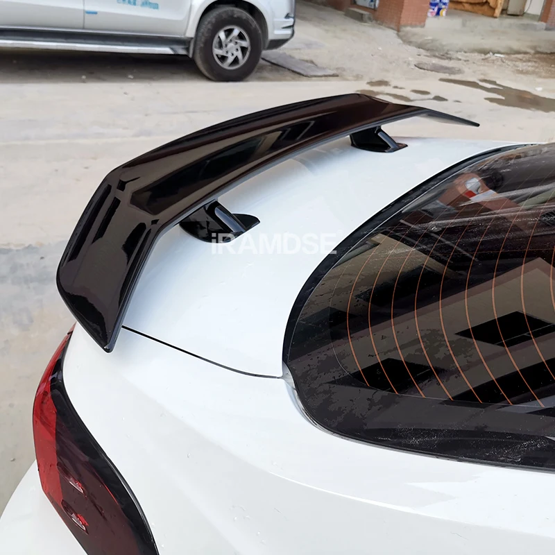 Alerón trasero tipo TC de carbono para Toyota Corolla Sedan 2014-2019 - imagen 3