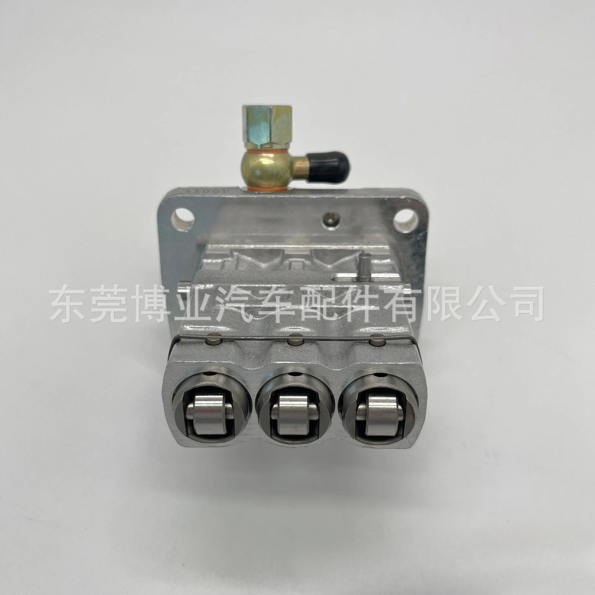 131406363 Cabezal de bomba de agua OEM - Recambio motor - imagen 2