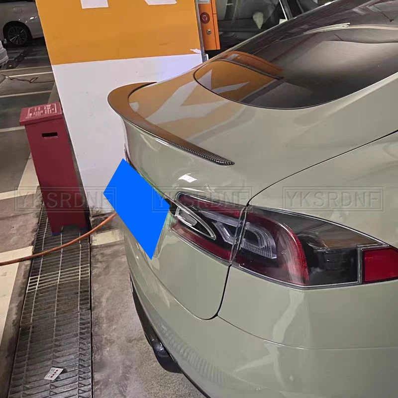 Alerón trasero fibra carbono negra para Tesla Model S 2012-2024 - imagen 4
