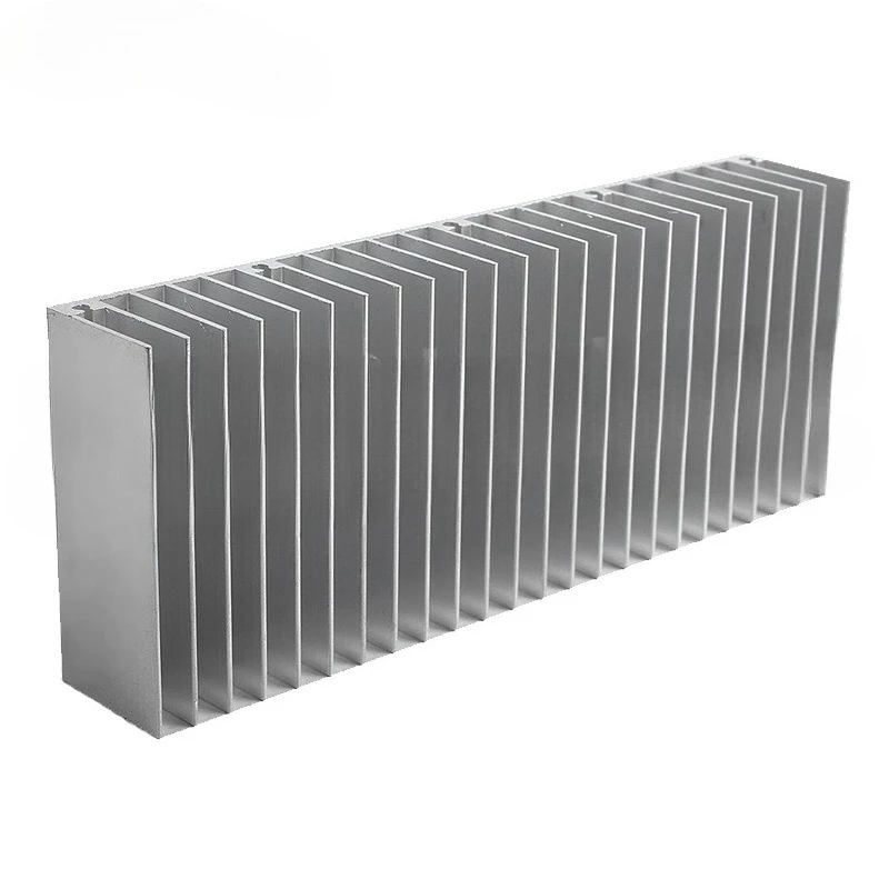 Disipador de calor de aluminio con 24 aletas, vista frontal