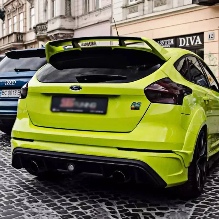Alerón trasero fibra de carbono Ford Focus RS 2012-2018 - imagen 4