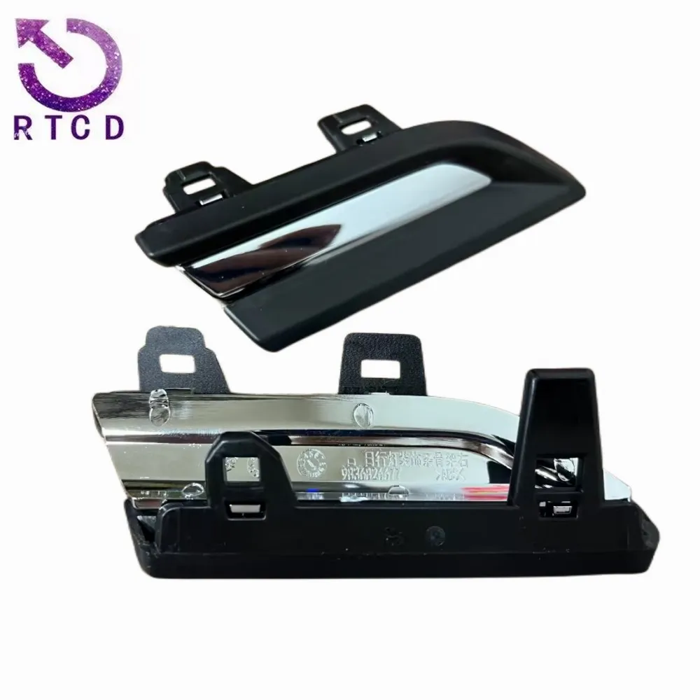 Embellecedor paragolpes delantero Peugeot 3008 – OEM 1675868180 - imagen 2