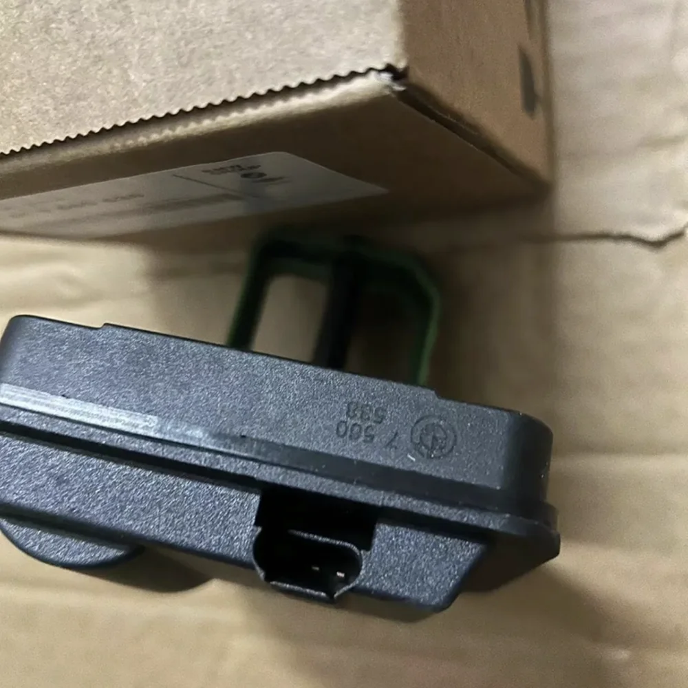 BMW OEM 11617560538 Válvula DISA N52 E60/E90/F10/F01 - imagen 2