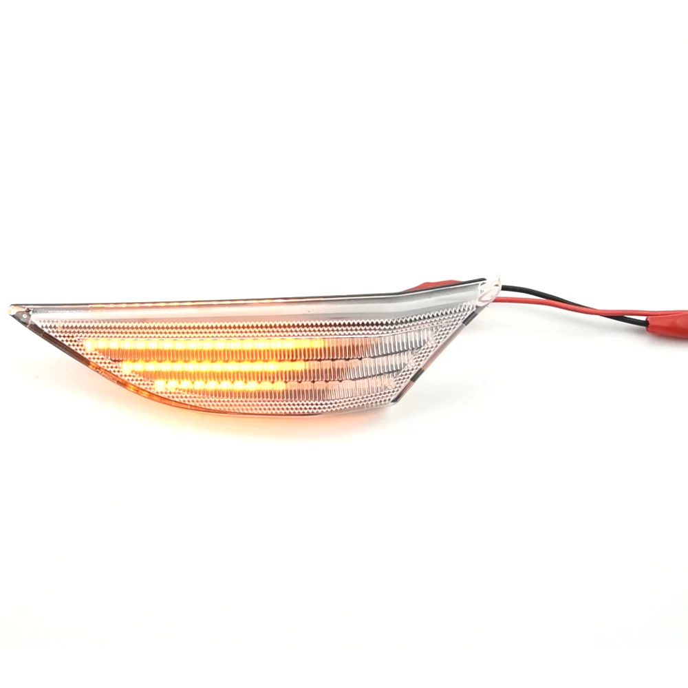 Detalle de la luz LED lateral ámbar