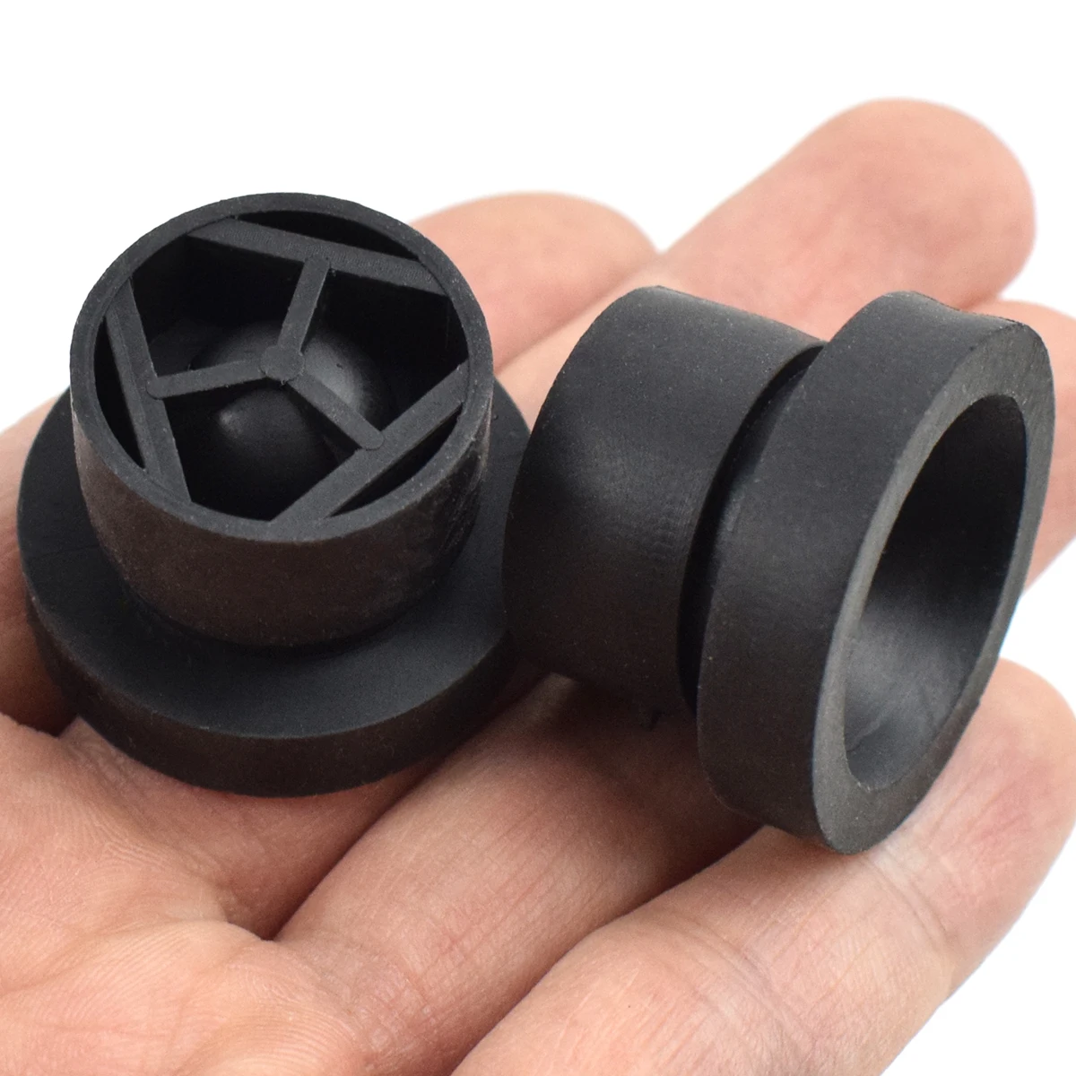 68238086AA Casquillo de goma para tapa de motor – Jeep Dodge Ram - imagen 4