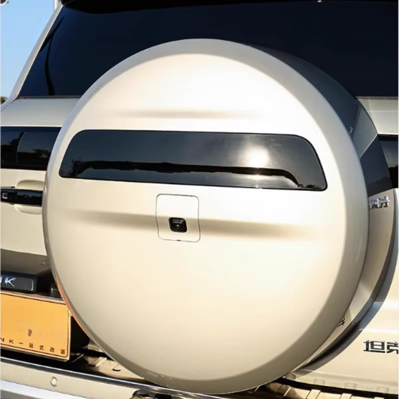 Moldura negra brillante para parrilla Tank 500 Hi4-T (2022-2024) - imagen 4