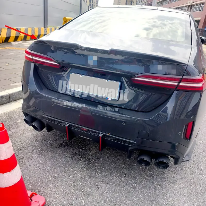 Alerón trasero BMW Serie 5 G60 estilo M4 carbono negro brillante - imagen 4