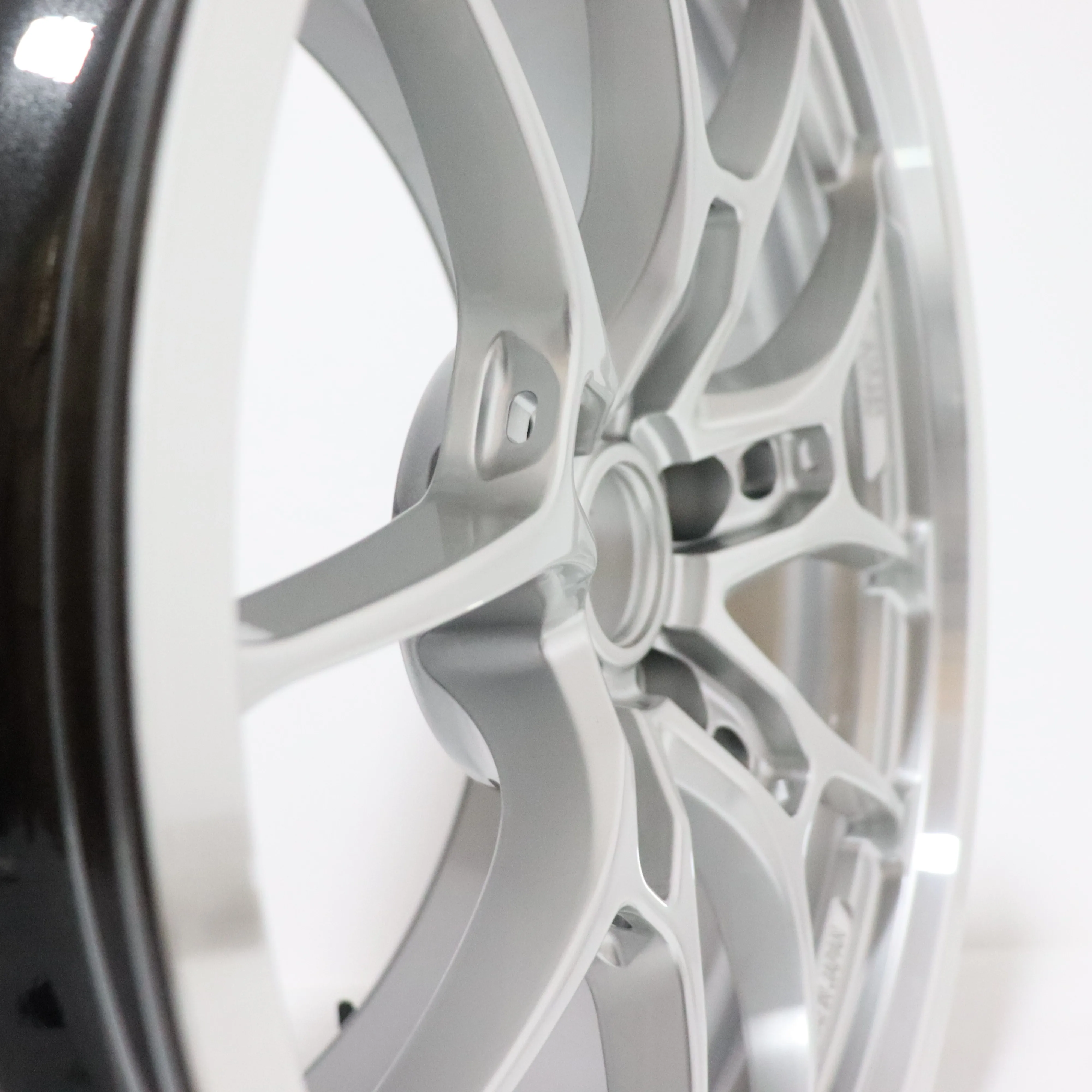 Llantas forjadas Xywheel 728M para BMW E92 M3 - imagen 3