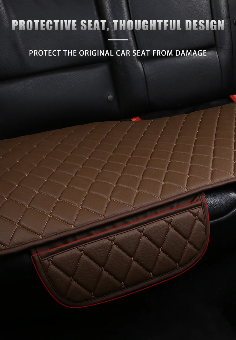 Funda puesta en coche mostrando ajuste