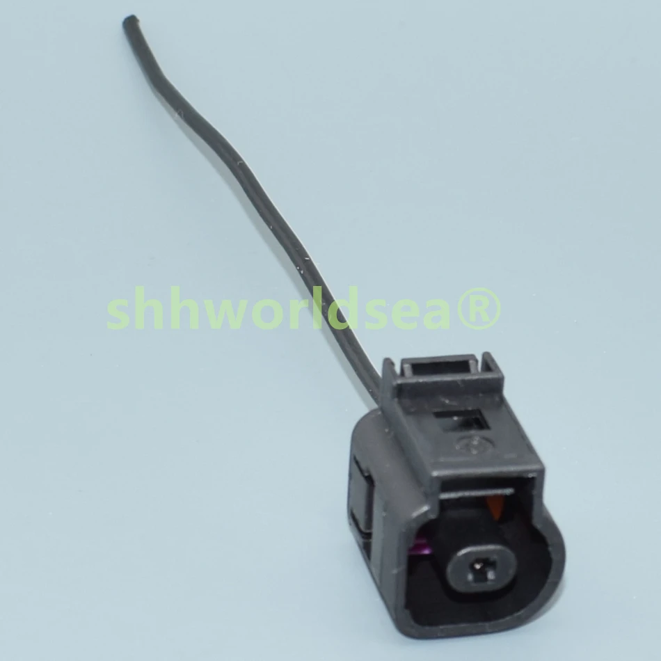 Conector sensor presión aceite 1J0 973 701 – Audi VW Golf Jetta - imagen 4