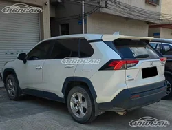 Alerón de techo ABS brillo negro Toyota RAV4 Gen 5