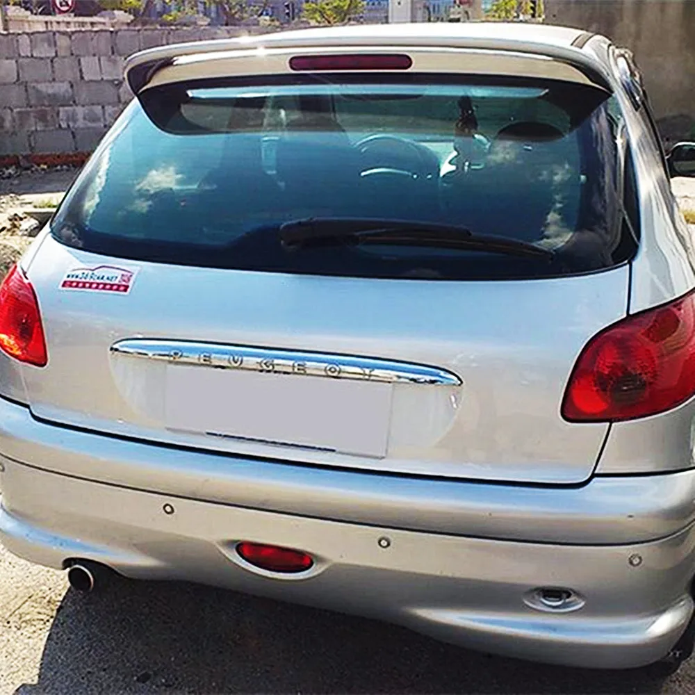 Alerón trasero Peugeot 206 Hatchback 2013 – Negro carbono - imagen 4