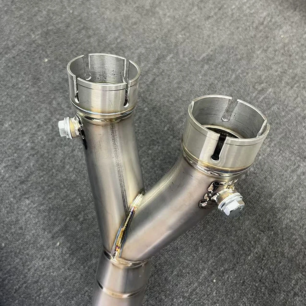 Tubo intermedio de escape de titanio Yamaha YZF-R1, R1M y MT-10 - imagen 2