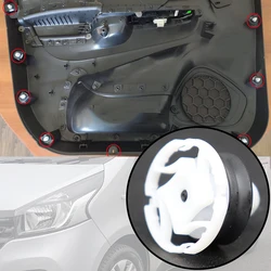Clips de panel de puerta Renault Trafic X82 y Opel Vivaro 2010-2022