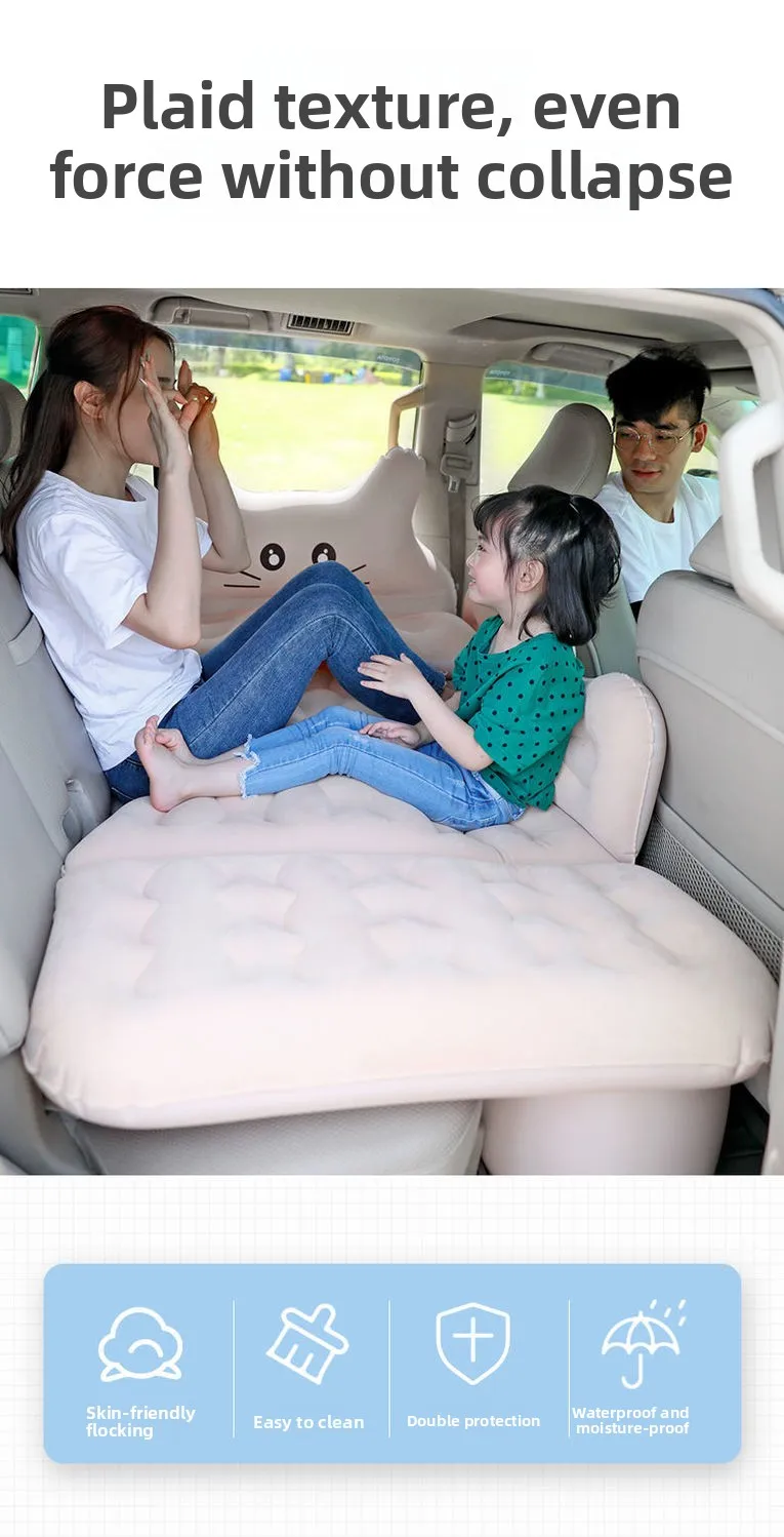 Cama inflable en el asiento trasero