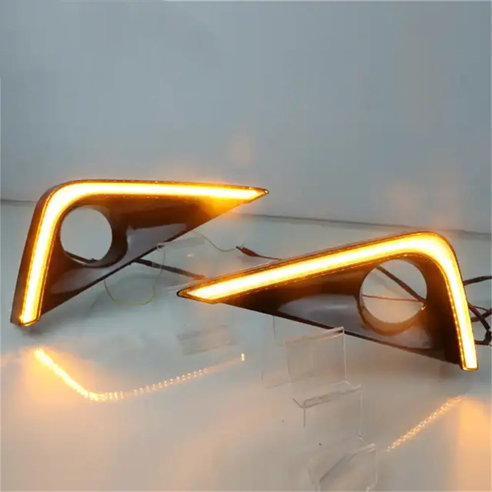 Luz diurna LED cubierta antiniebla señal amarilla – Toyota Rush 18-19 - imagen 2