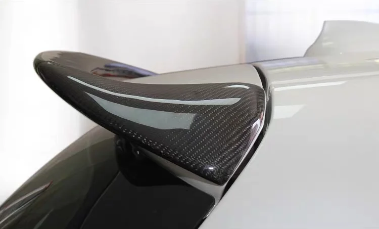 Alerón trasero fibra carbono BMW F20 Serie 1 M135i 2012-2018 - imagen 3