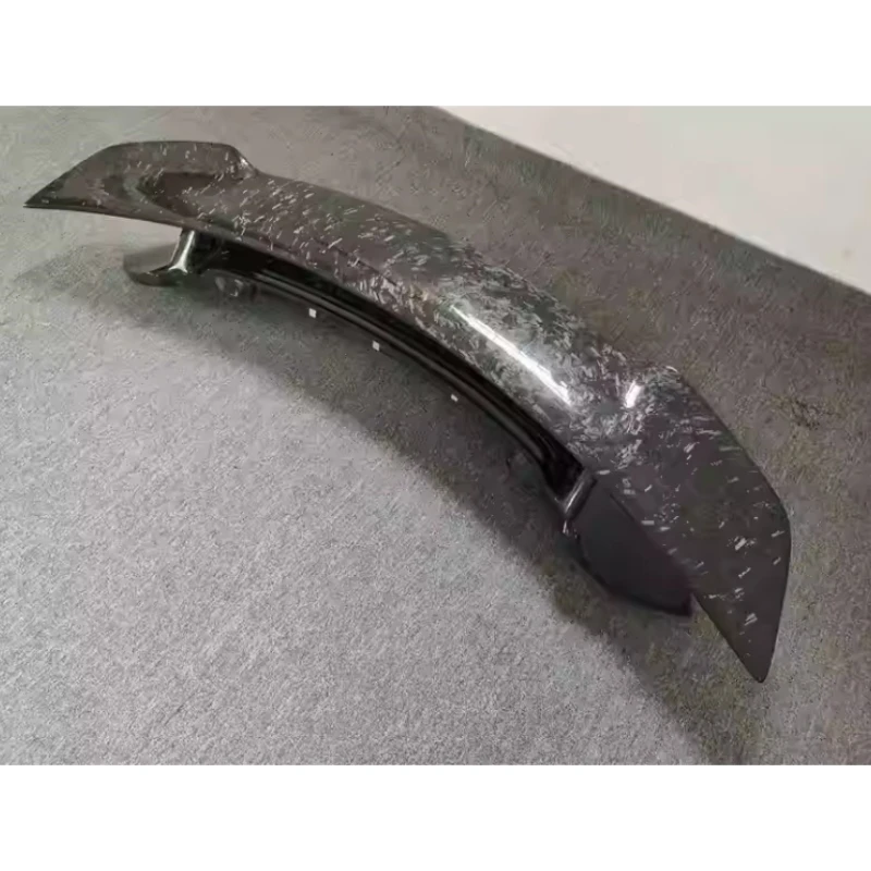 Alerón trasero fibra de carbono Porsche 992 911 - imagen 5