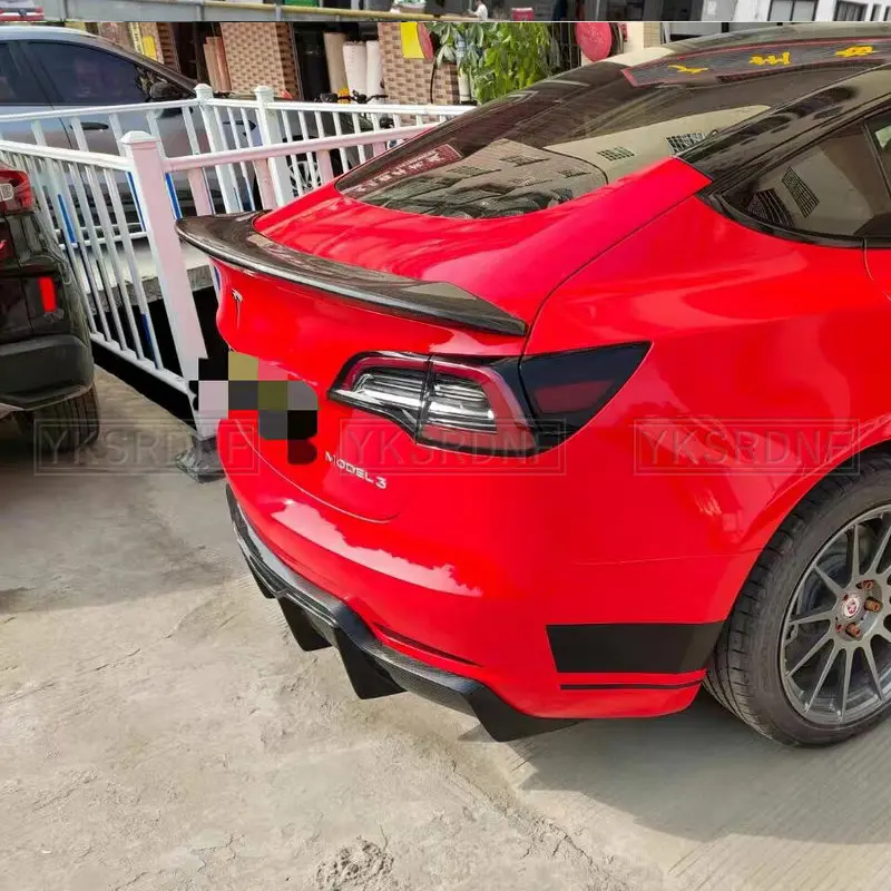 Alerón fibra de carbono mate estilo V para Tesla Model 3 2017-2022 - imagen 4