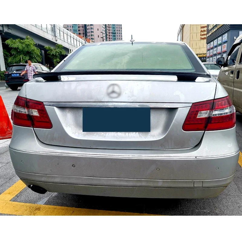 Alerón trasero acabado carbono Mercedes-Benz Clase E W212 2010-2015 - imagen 2