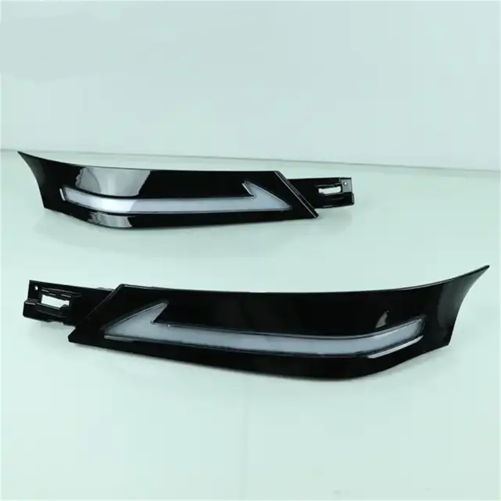 Luz diurna LED con intermitente Toyota Vellfire 2016-2019 - imagen 2