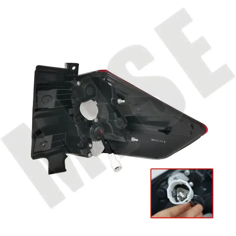 Nissan X-Trail T32 Luz trasera izquierda y derecha 2014-2020 - imagen 5