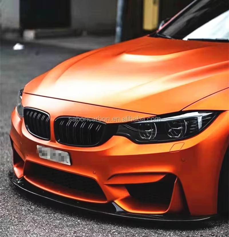Vista lateral del labio frontal estilo 3DS para BMW M3 M4