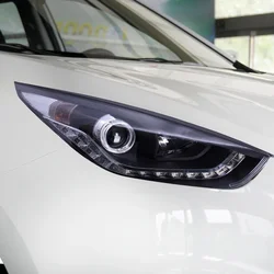 Faros delanteros LED Hyundai ix35 con lente proyector bifocal