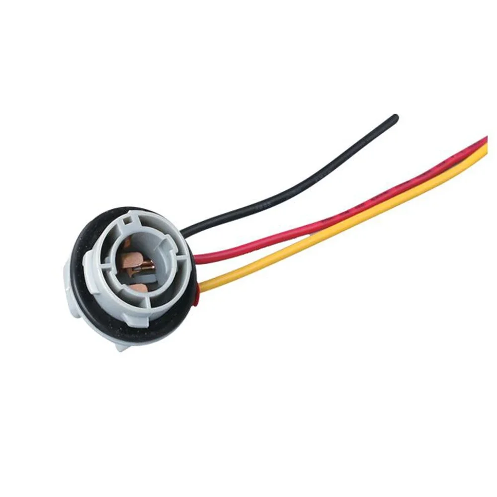 Adaptador casquillo bombilla 1157 – Ford Focus, Fiat, Renault Mégane 3