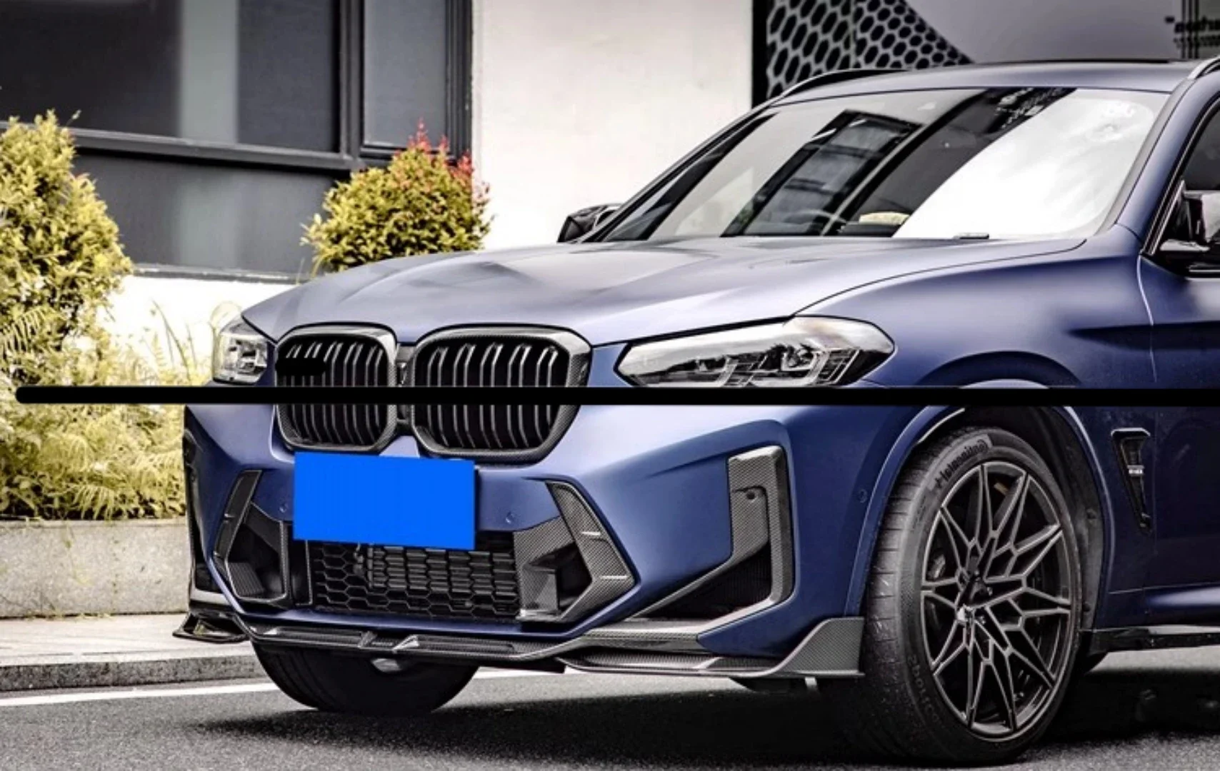 Kit fibra carbono BMW X3M F97 – falda lateral y máscara parrilla - imagen 2