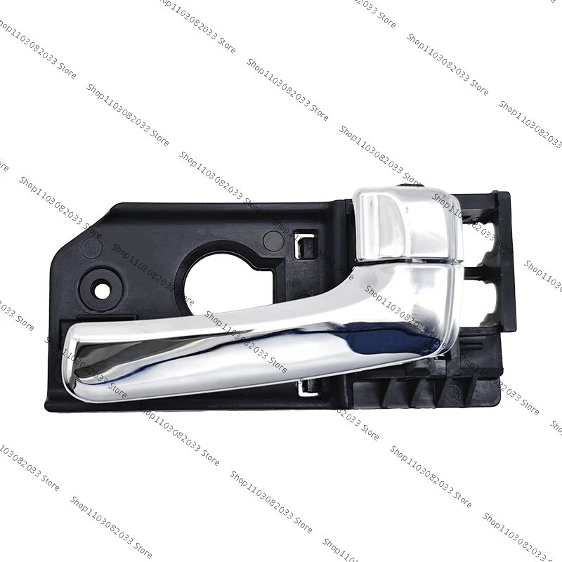Tirador puerta interior delantero KIA Carnival VQ – Ref. 826104-D010 - imagen 4