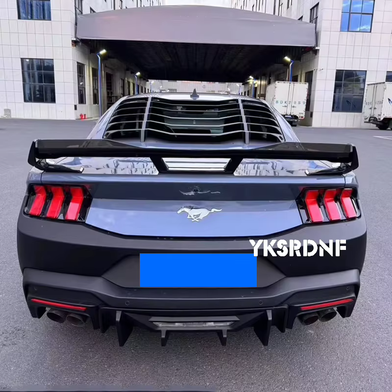 Alerón trasero ABS negro para Ford Mustang S650