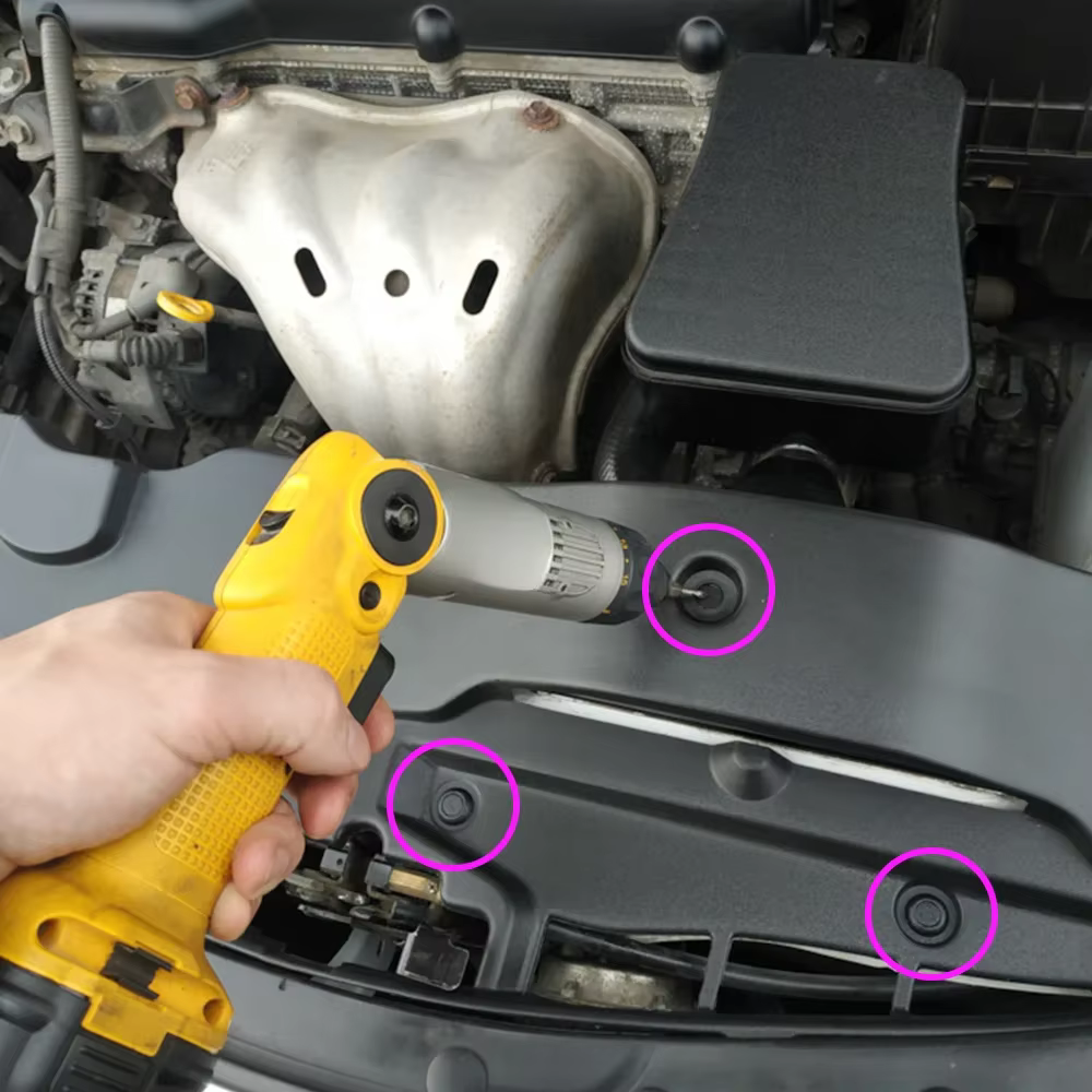 Clip de nailon para panel y guardabarros – Toyota Prius 2009-2015 - imagen 4