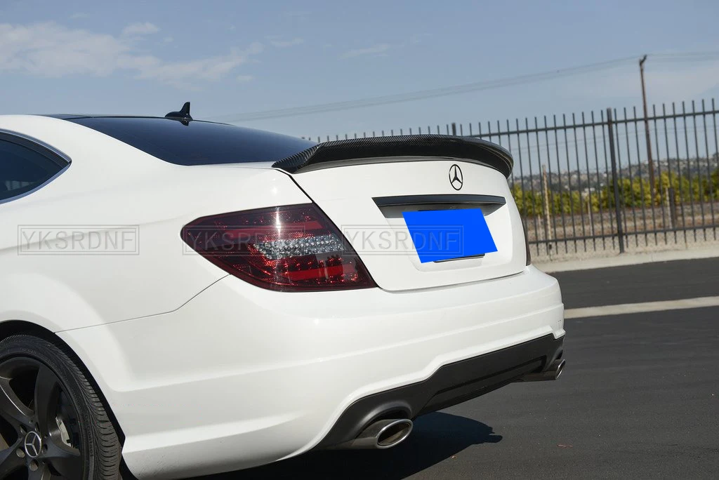 Alerón trasero estilo AMG de 2 puertas/4 puertas W204 para mercedes-benz Clase C 2008-2014 parachoques trasero de fibra de carbono labio Ducktail - imagen 3