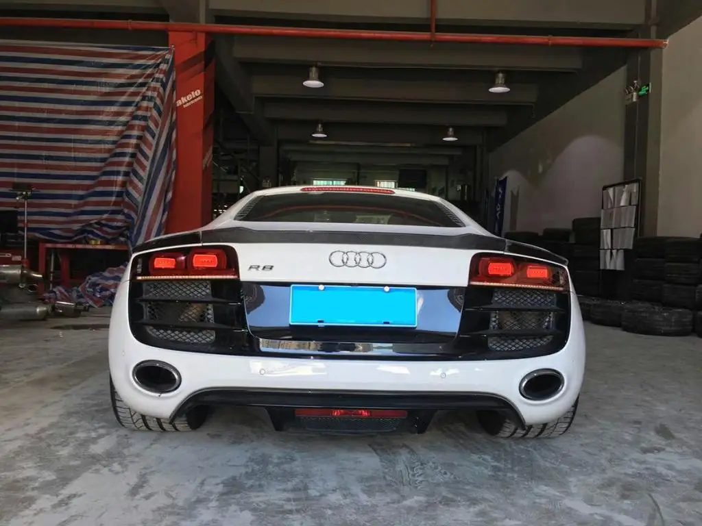 Alerón trasero de fibra de carbono Audi R8 V8/V10 - imagen 5