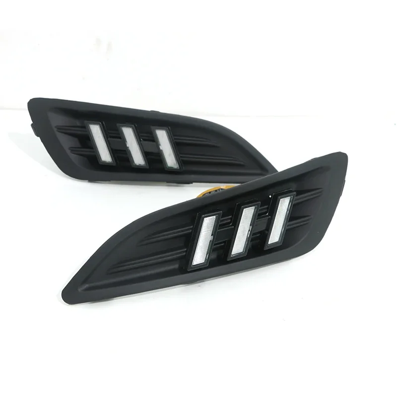 Luces DRL blancas Ford Fiesta 2013-2016 – Intermitente delantero - imagen 4