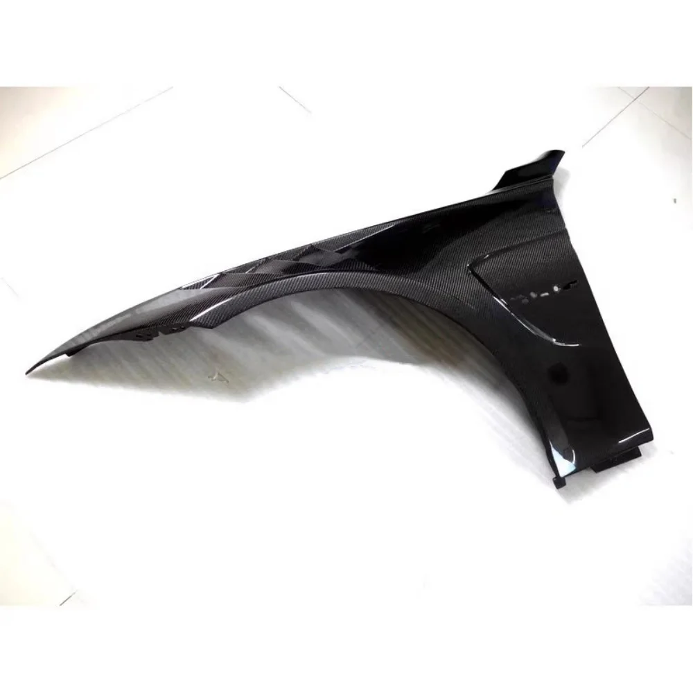 Guardabarros de fibra de carbono para BMW M3/M4 F80/F82 - arco rueda - imagen 3