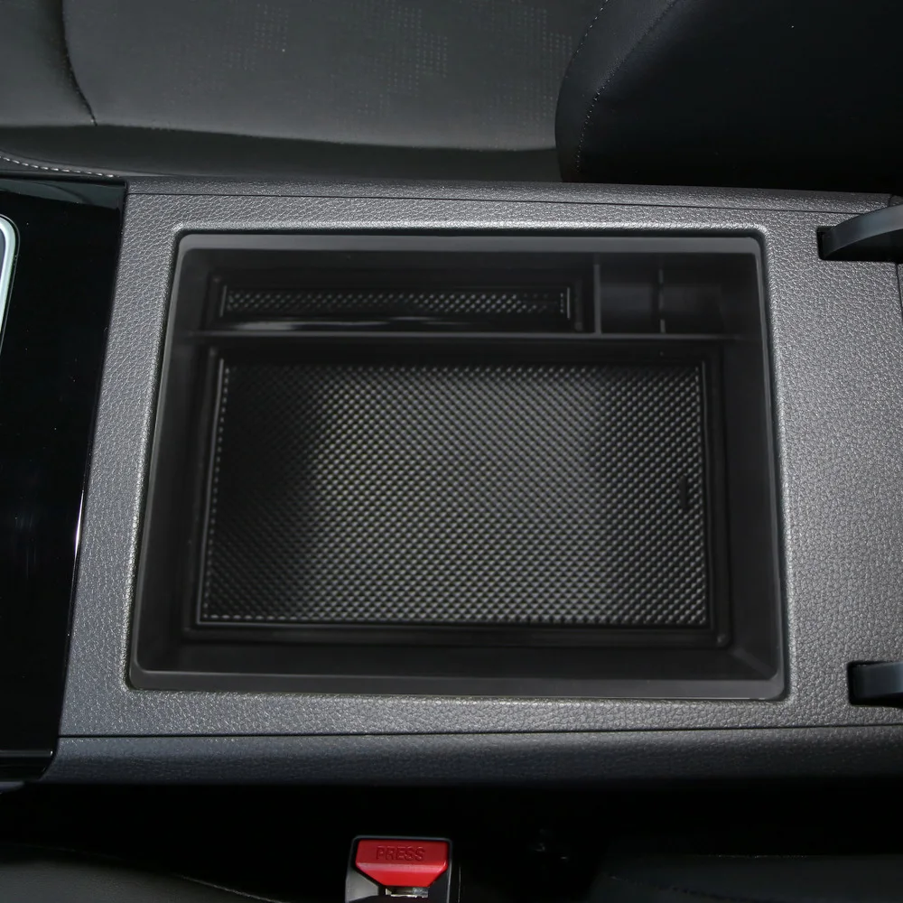 Bandeja organizadora de reposabrazos – Isuzu D-Max 2023 - imagen 3