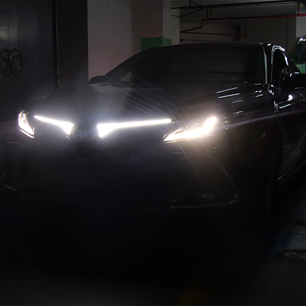 Vista lateral de la lámpara LED DRL integrada en el frontal